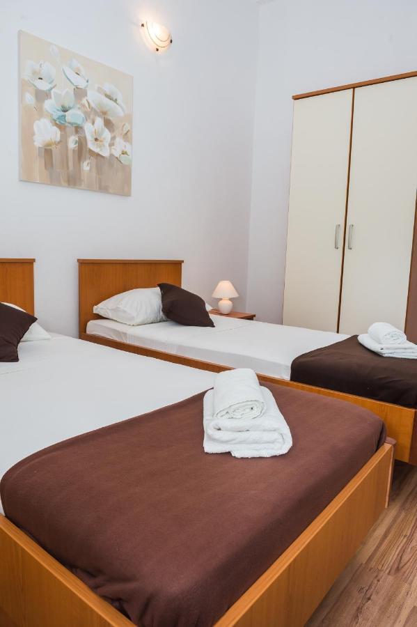 Apartments Slavka Rogoznica  Extérieur photo